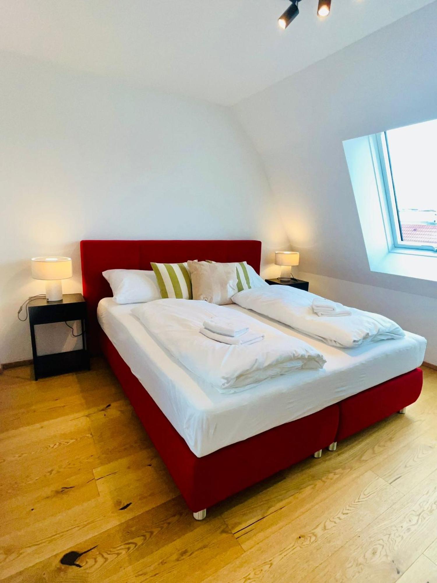 Orestaliving - Penthouse With Designer Renovation Vienna Exterior photo